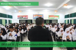 Training Motivasi Mahasiswa